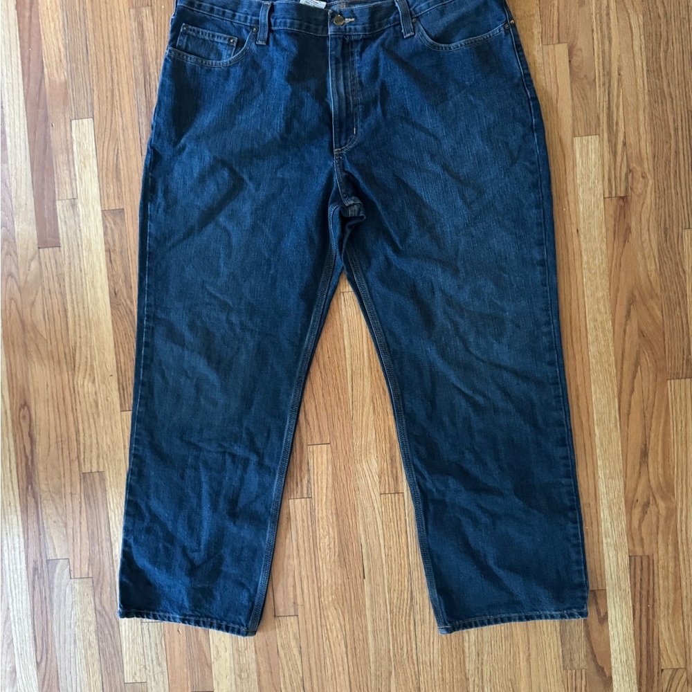 Carhartt Relaxed Blue Jeans with Classic Denim Texture